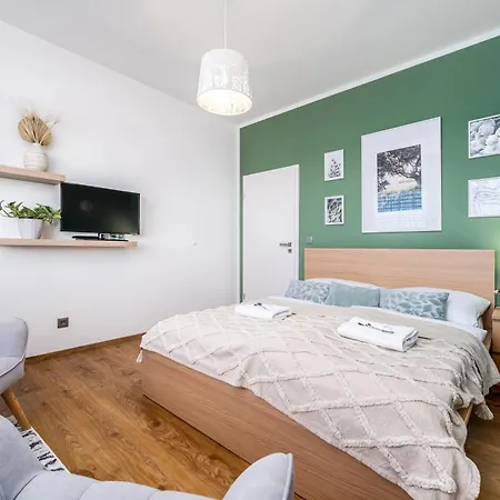 Rezidence Mala Louka Villa