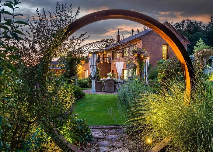 Rezidence Mala Louka Villa