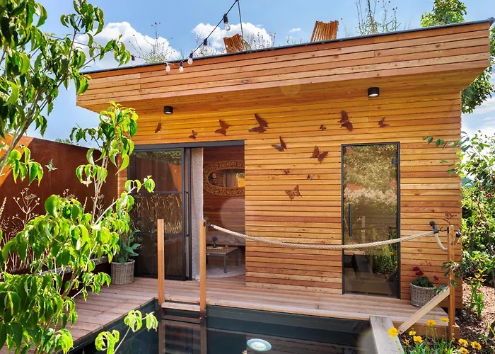 Rezidence Mala Louka *